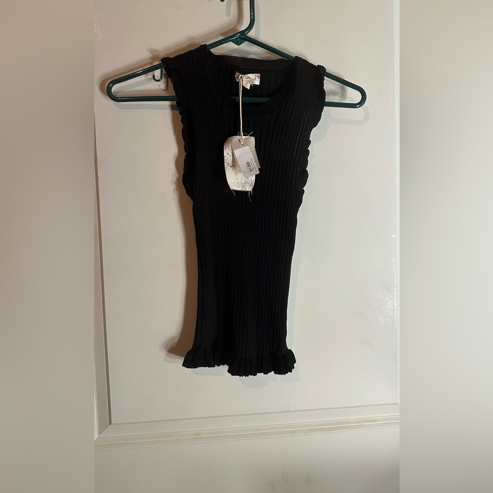 Hem&thread Stretchy Top